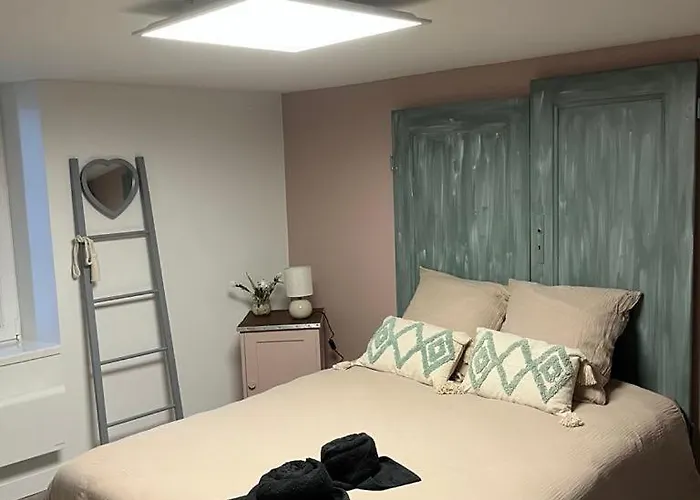 La Petite Boheme, Sauna